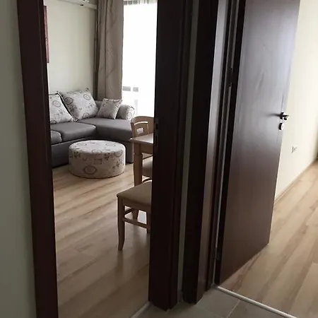 Apartment Luxury In Evksinograd Varna