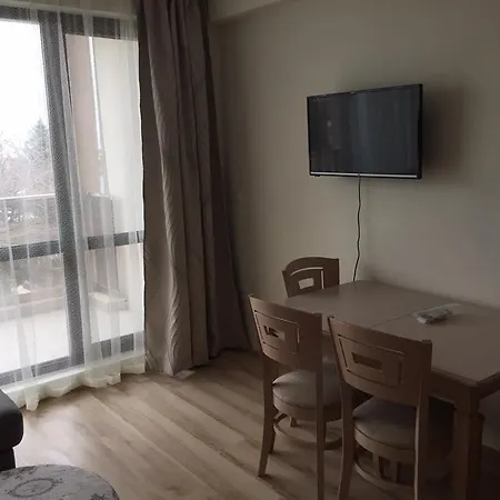 Luxury In Evksinograd Apartment