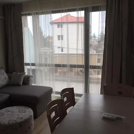 Apartment Luxury In Evksinograd Varna
